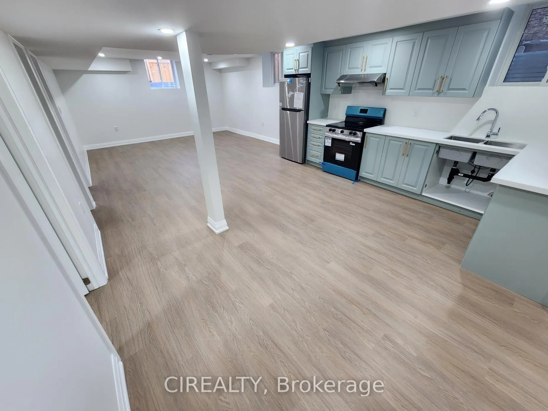 Photo 2 of 268 Bonnieglen Boulevard, Caledon, Rural Caledon — HOMEH