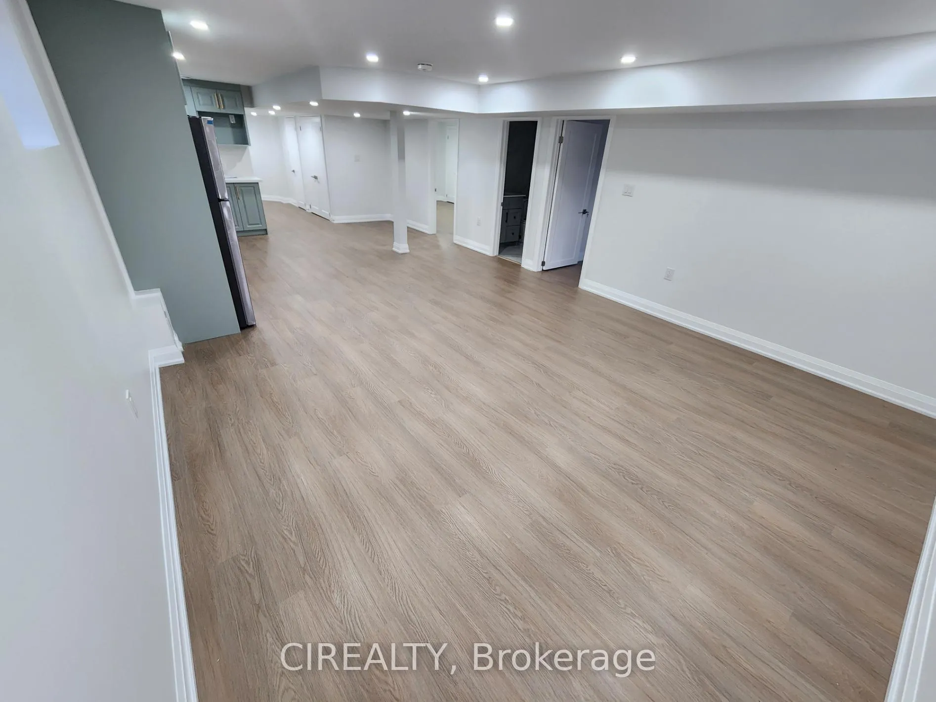 Photo 5 of 268 Bonnieglen Boulevard, Caledon, Rural Caledon — HOMEH