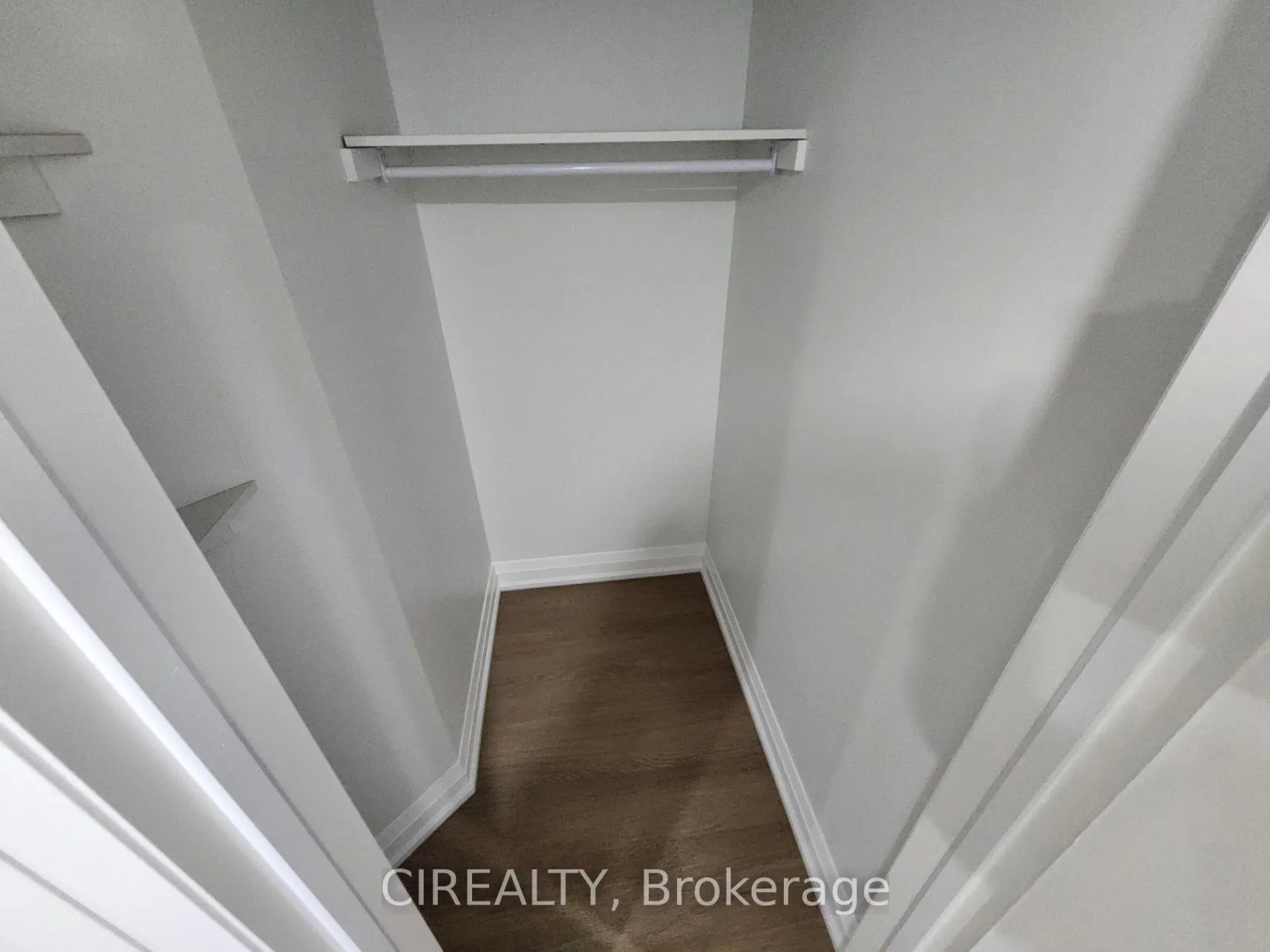 Photo 10 of 268 Bonnieglen Boulevard, Caledon, Rural Caledon — HOMEH