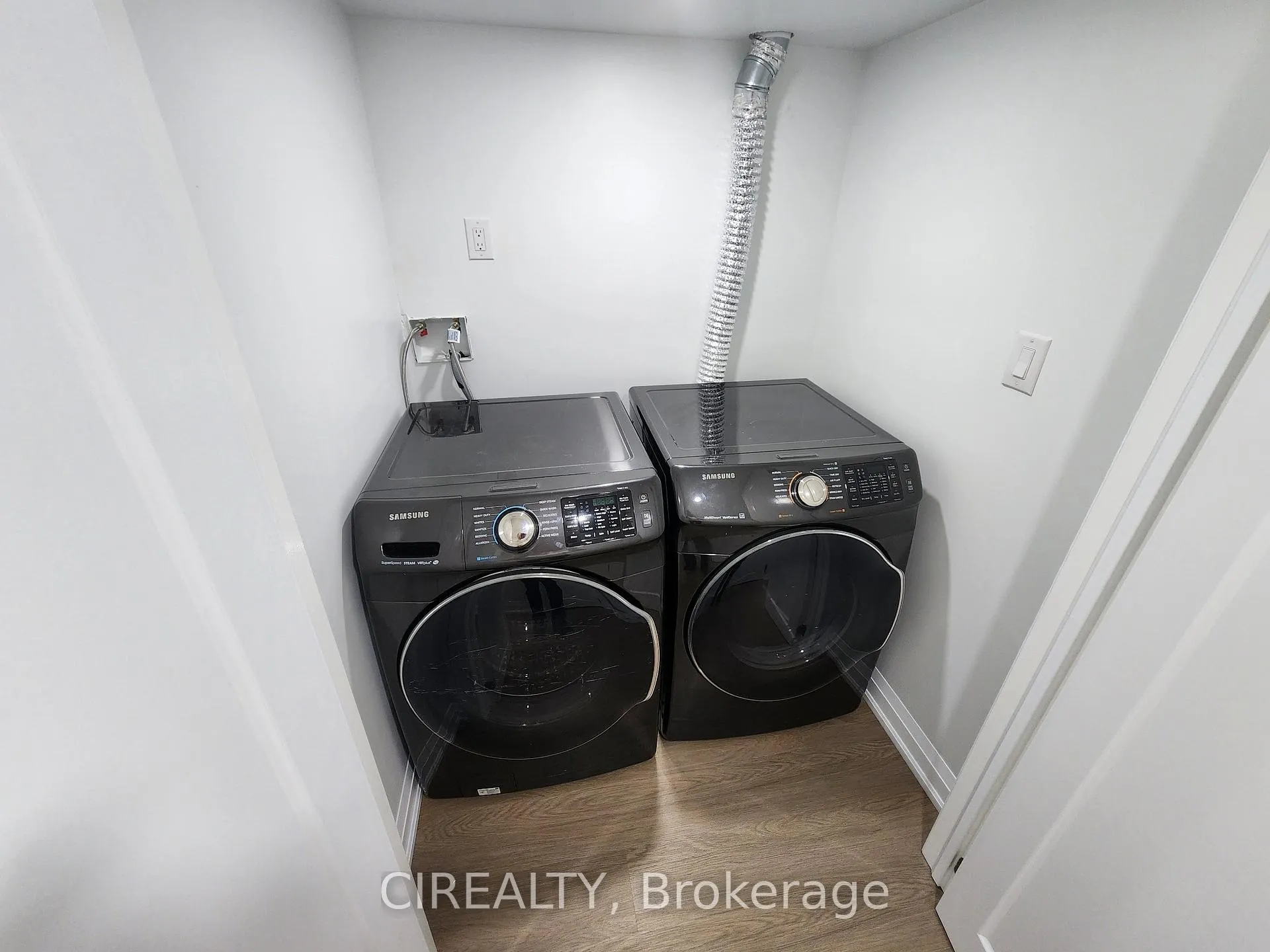 Photo 21 of 268 Bonnieglen Boulevard, Caledon, Rural Caledon — HOMEH