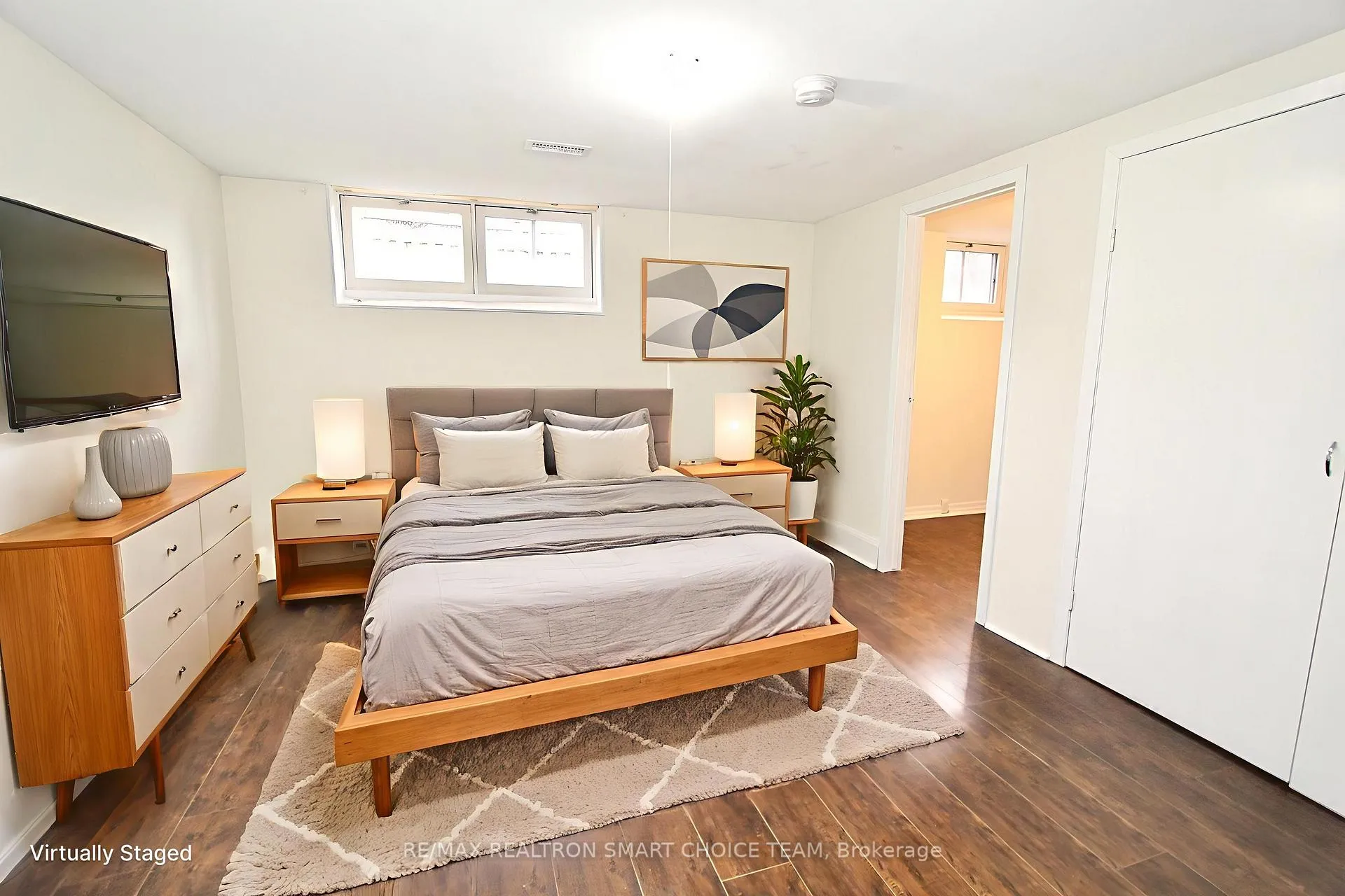 Photo 3 of Unit Bsmt, 929 Crocus Crescent, Whitby, Downtown Whitby — HOMEH