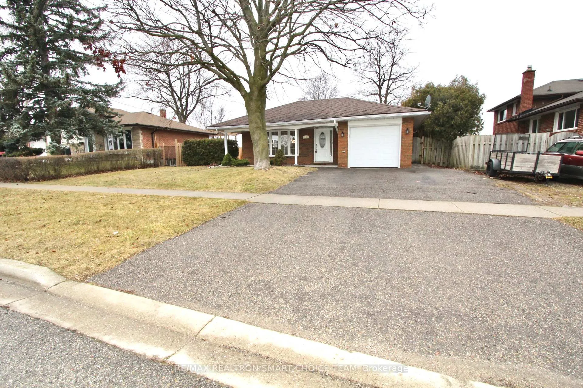 Photo 17 of Unit Bsmt, 929 Crocus Crescent, Whitby, Downtown Whitby — HOMEH