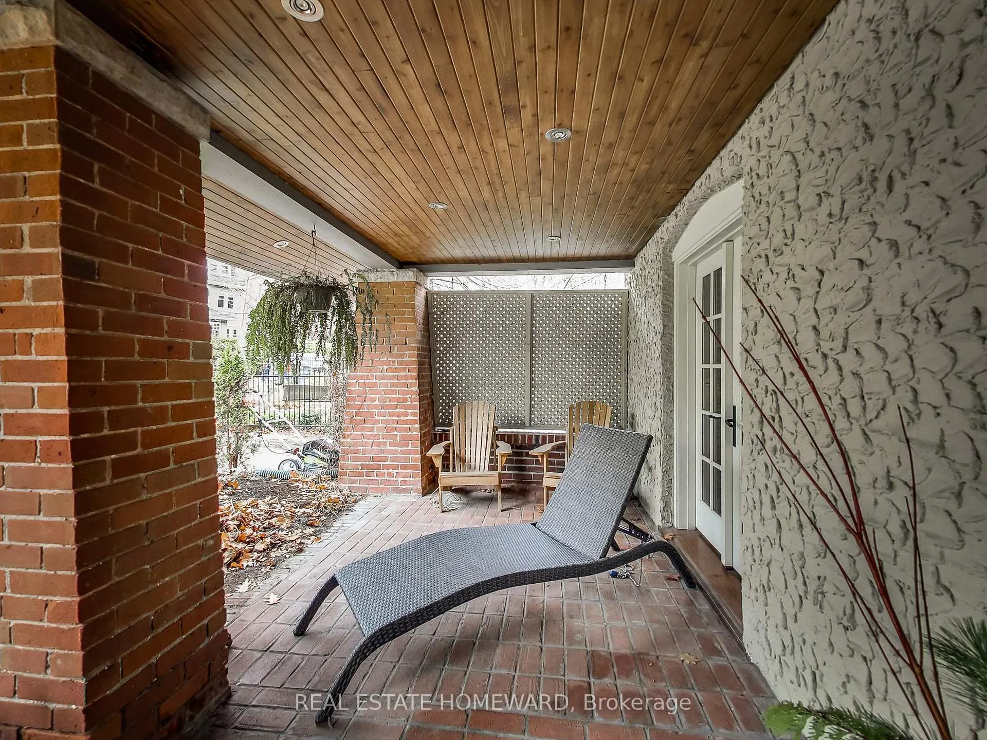 Photo 30 of 15 Pine Crescent, Toronto, The Beaches — HOMEH