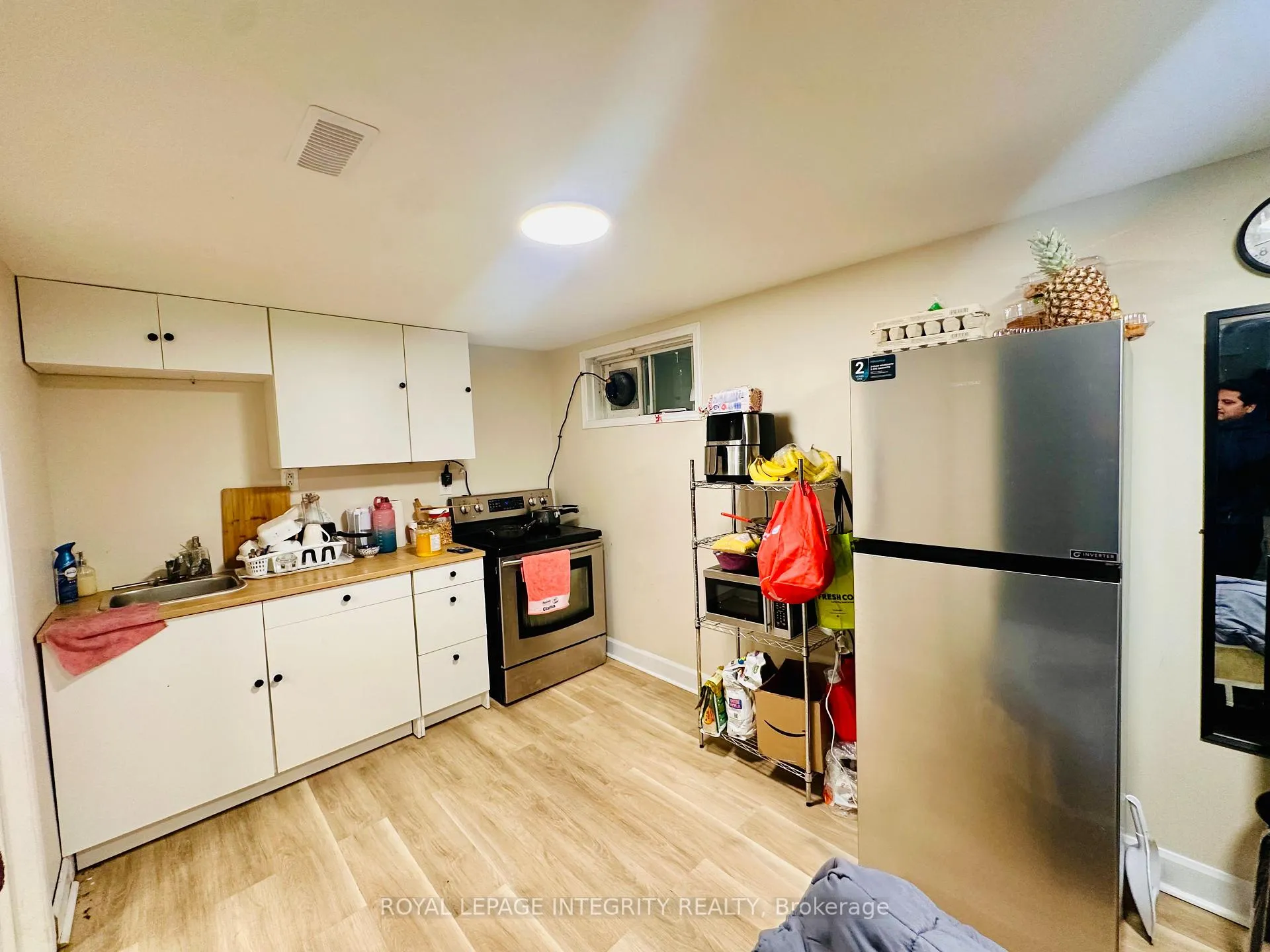 Photo 15 of 1797 Gage Crescent, Ottawa, Bel Air Heights — HOMEH