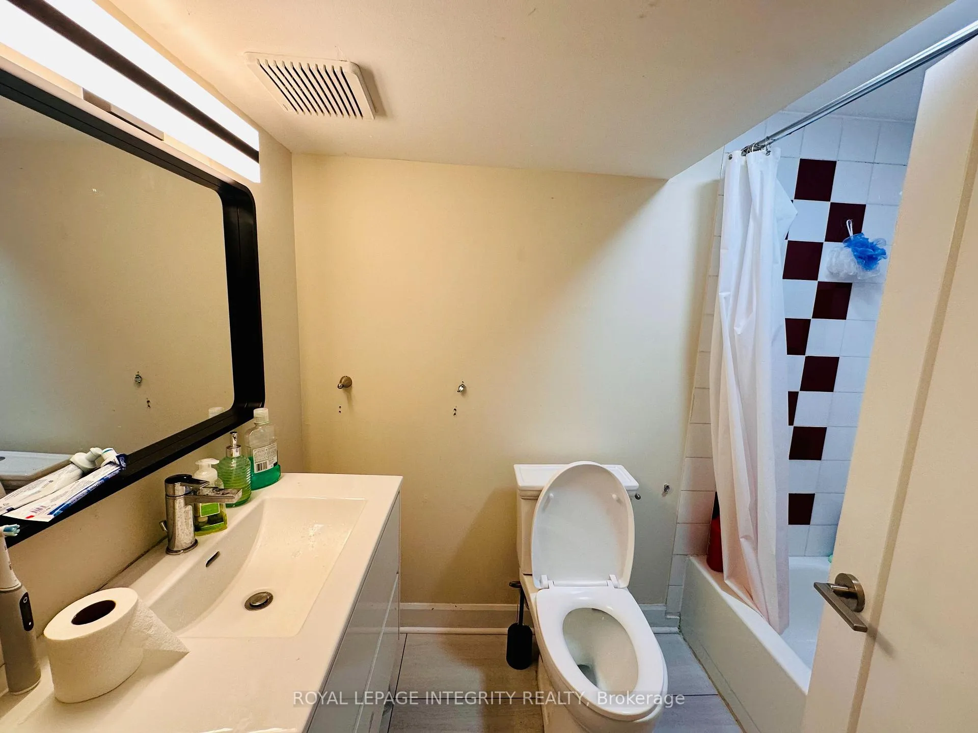 Photo 16 of 1797 Gage Crescent, Ottawa, Bel Air Heights — HOMEH