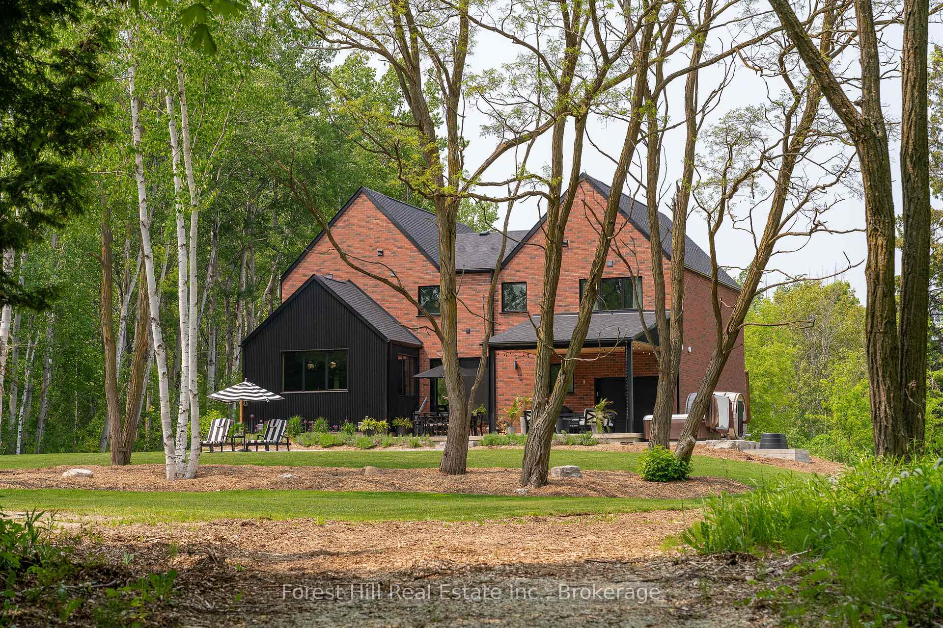 Photo 20 of 854 Sixth Street, Clearview, Rural Clearview — HOMEH