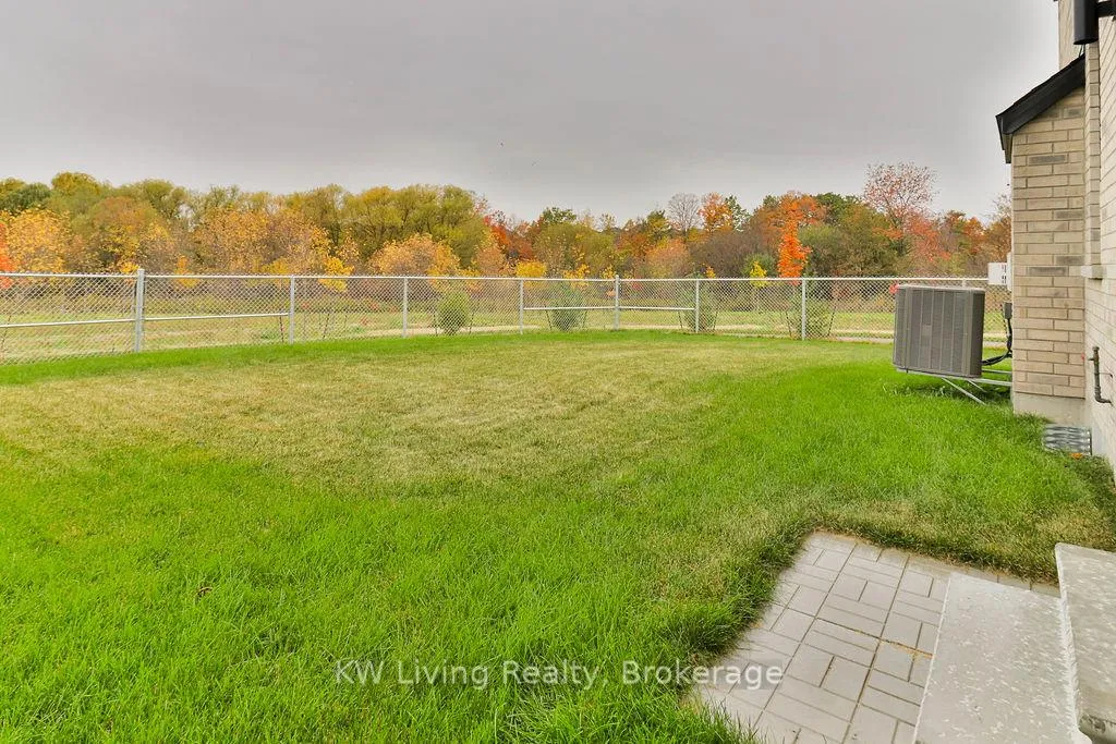 Photo 40 of 20 Berczy Manor Crescent, Markham, Victoria Square — HOMEH