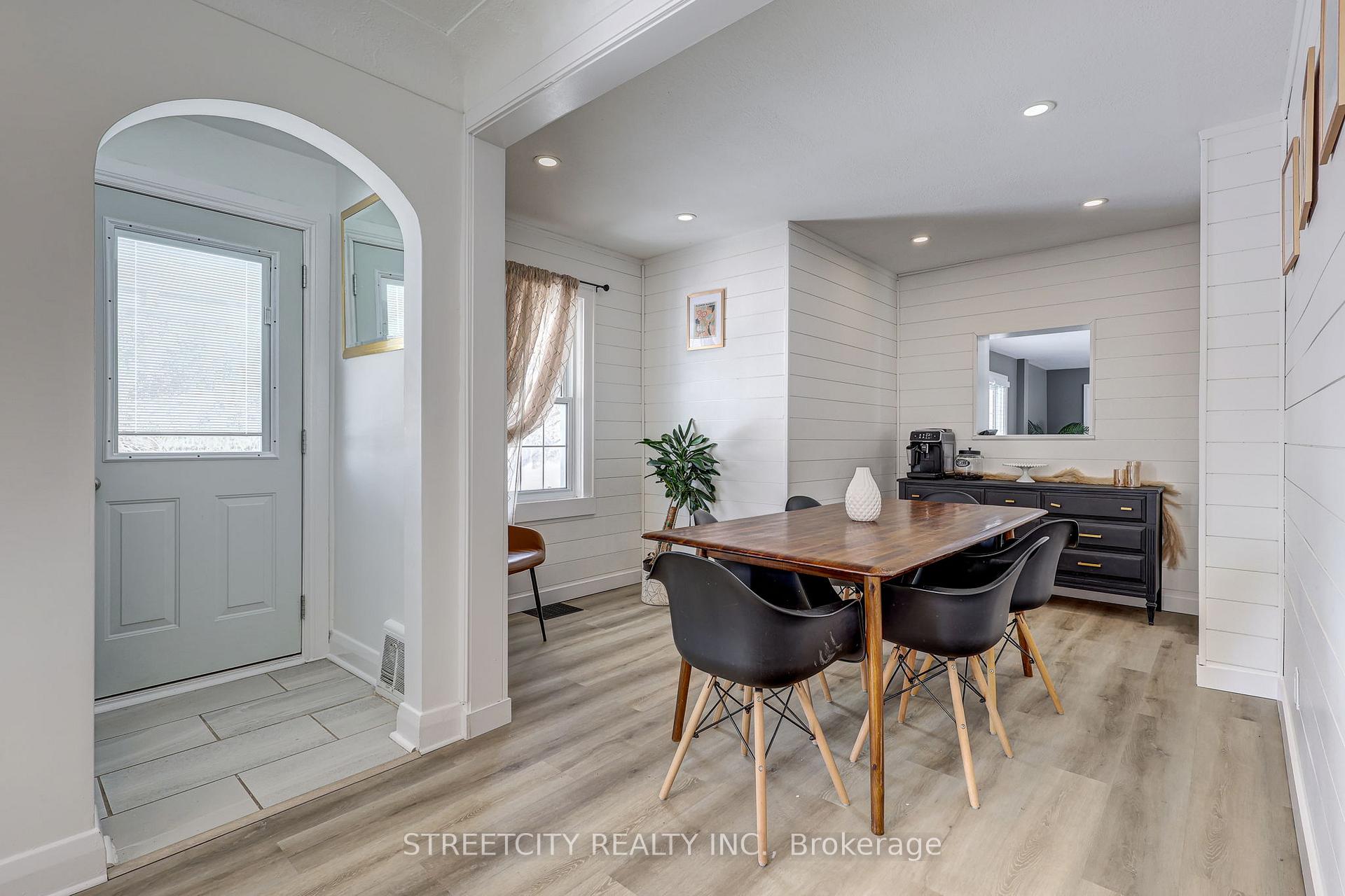 Photo 7 of 117 Centennial Avenue, Central Elgin, Rural Central Elgin — HOMEH
