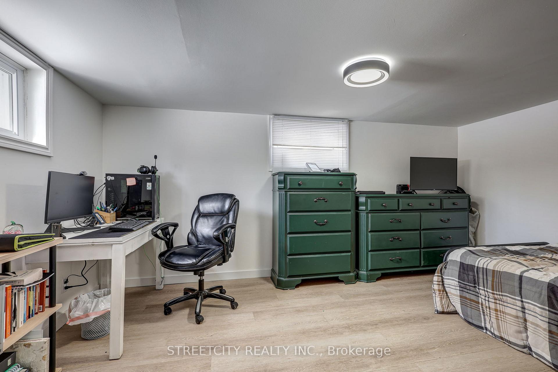 Photo 33 of 117 Centennial Avenue, Central Elgin, Rural Central Elgin — HOMEH