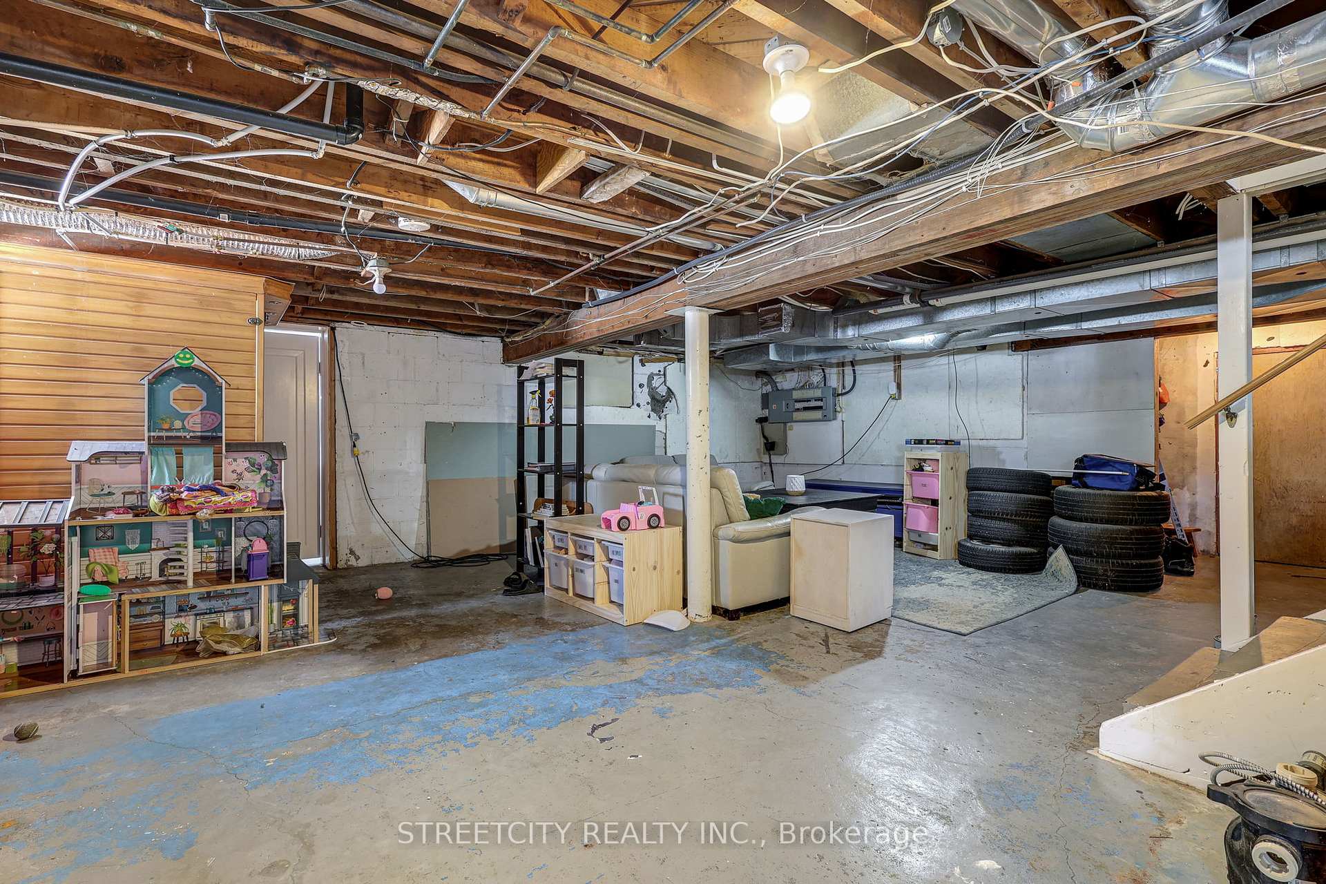 Photo 35 of 117 Centennial Avenue, Central Elgin, Rural Central Elgin — HOMEH