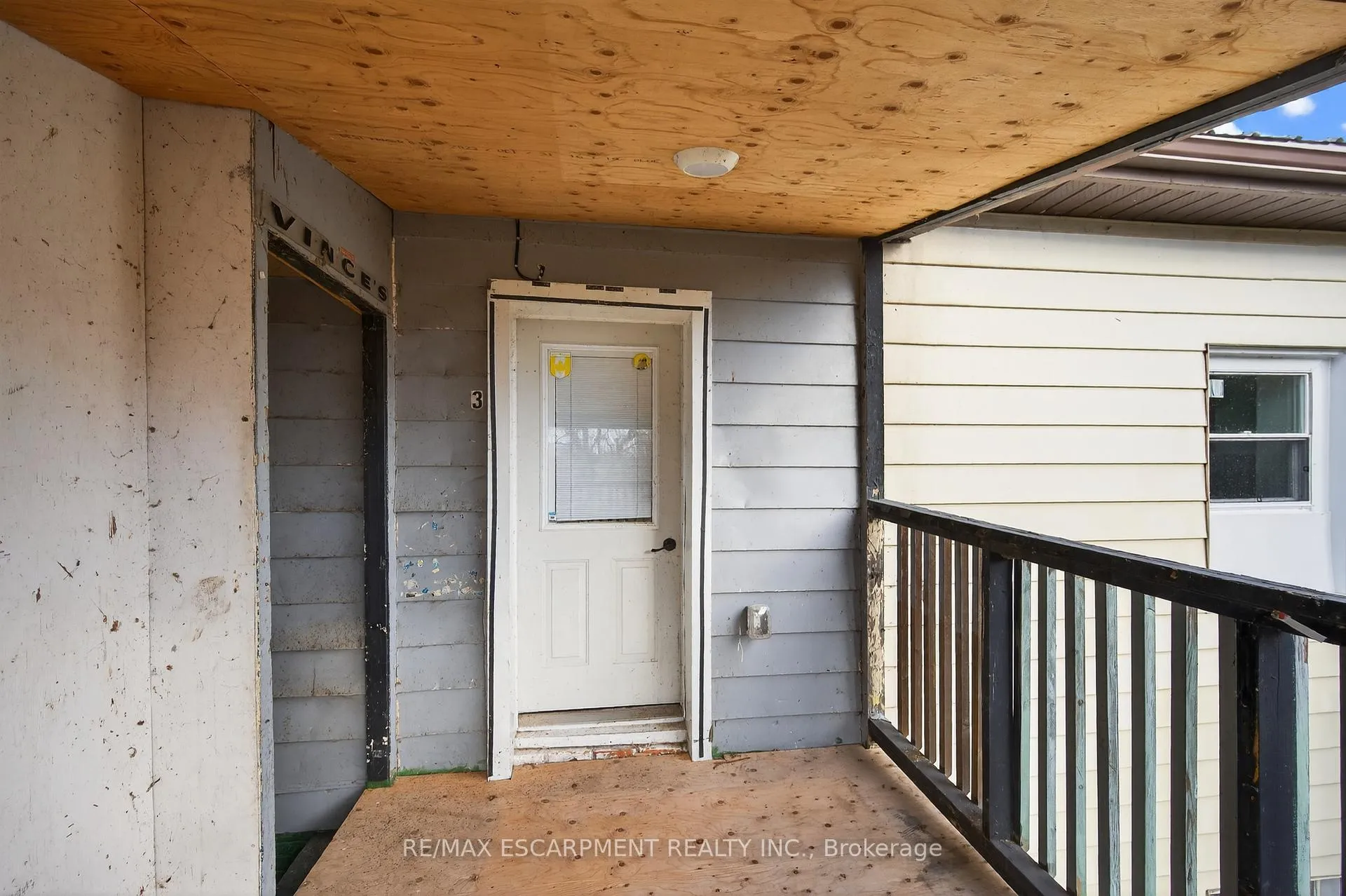 Photo 18 of Unit 3, 12 Main Street E, Haldimand — HOMEH