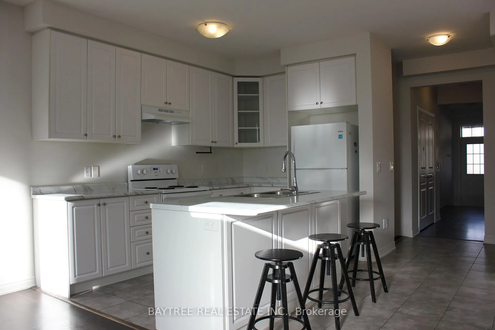 Photo 9 of 1526 Carr Landing, Milton, Ford — HOMEH