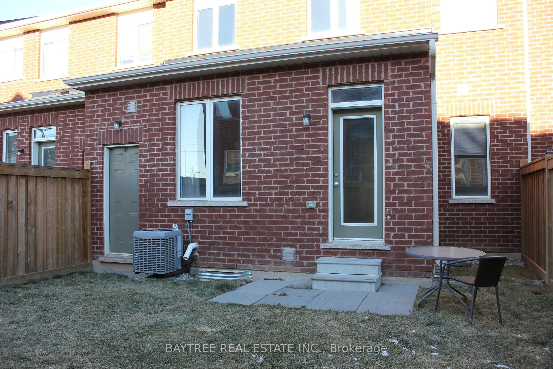 Photo 25 of 1526 Carr Landing, Milton, Ford — HOMEH