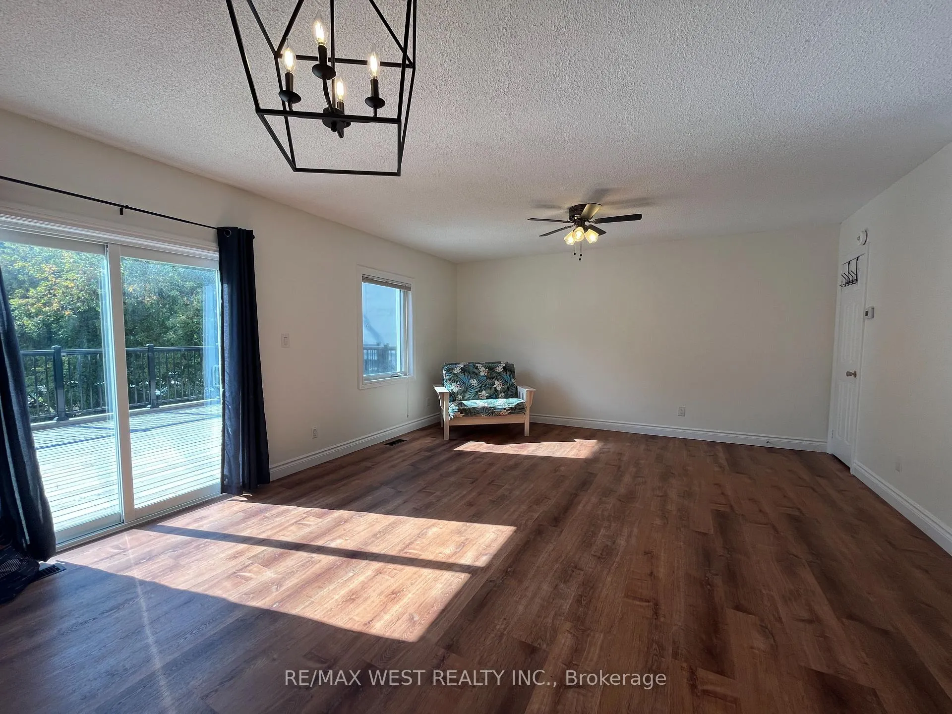 Photo 5 of Unit 2A, 203 Main Street, King, Schomberg — HOMEH