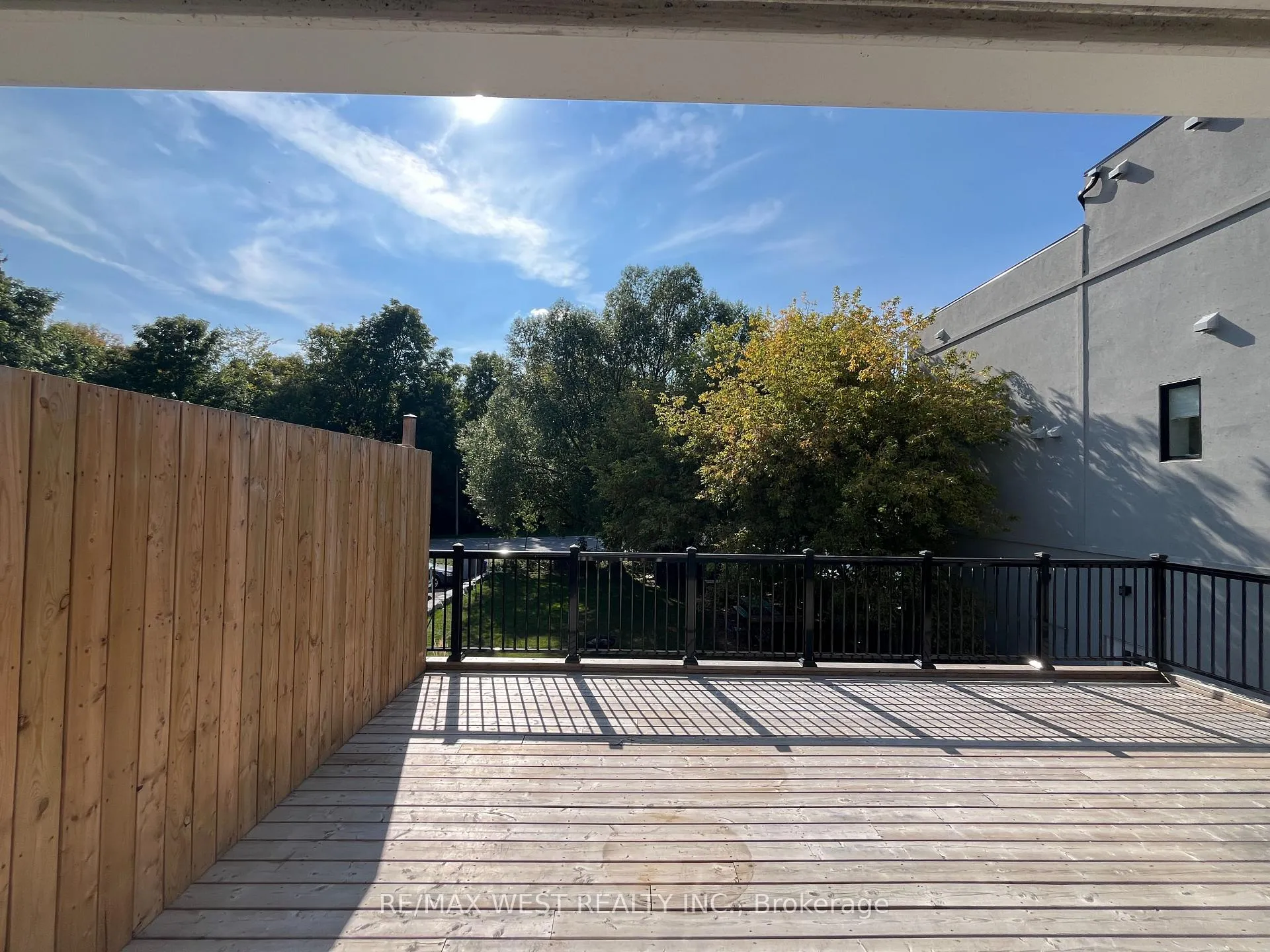 Photo 14 of Unit 2A, 203 Main Street, King, Schomberg — HOMEH
