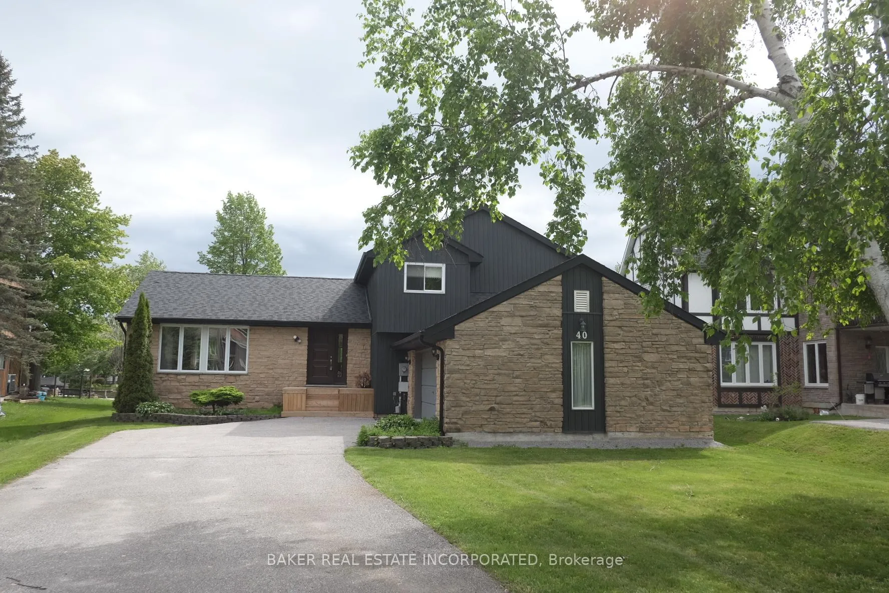 Photo 2 of 40 Turtle Path, Ramara, Brechin — HOMEH