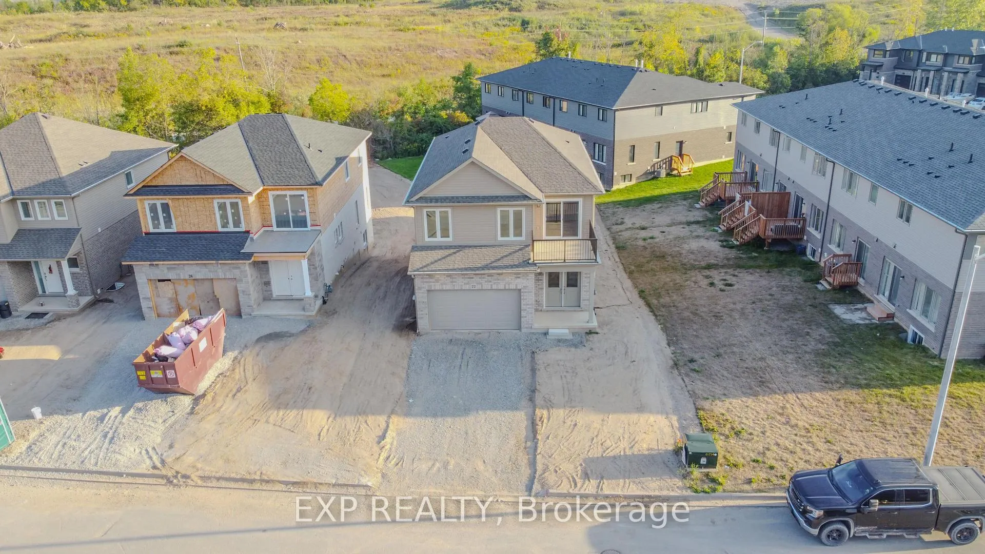 Photo 2 of 22 Willson Drive, Thorold, Hurricane/Merrittville — HOMEH