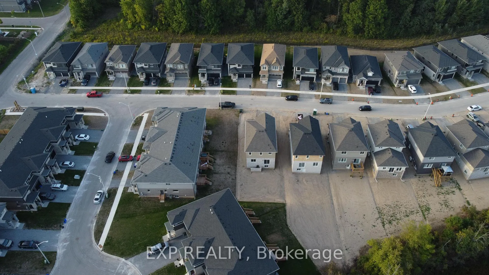 Photo 8 of 22 Willson Drive, Thorold, Hurricane/Merrittville — HOMEH