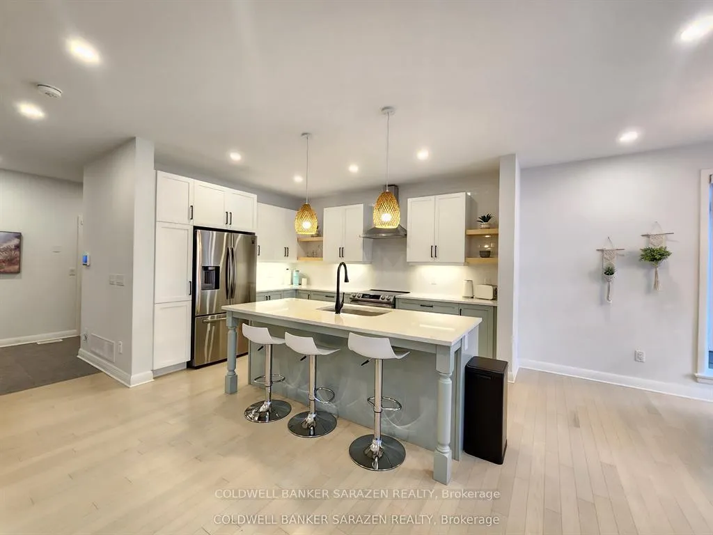 Photo 8 of 22 Stanhope Court, Ottawa, Barrhaven - Stonebridge — HOMEH