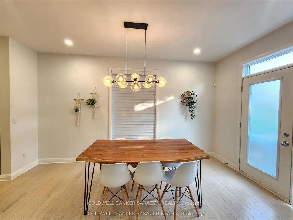 Photo 10 of 22 Stanhope Court, Ottawa, Barrhaven - Stonebridge — HOMEH