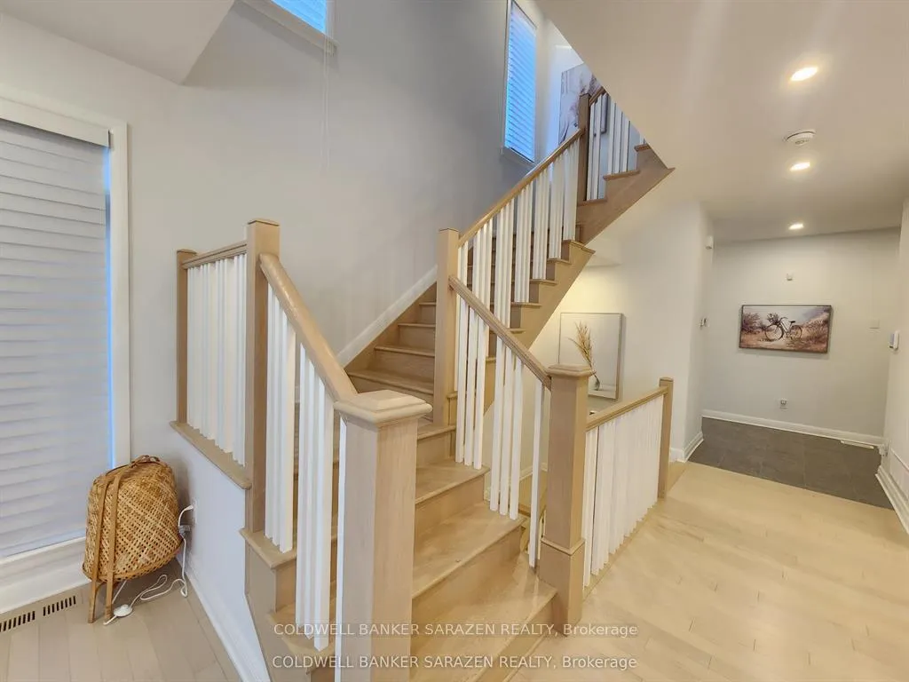 Photo 16 of 22 Stanhope Court, Ottawa, Barrhaven - Stonebridge — HOMEH
