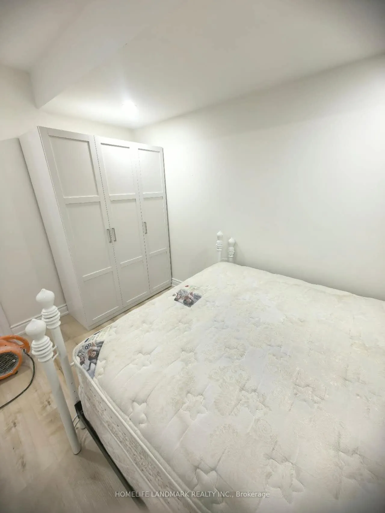Photo 3 of Unit Bsmt, 13 Erintol Way, Markham, Cedarwood — HOMEH