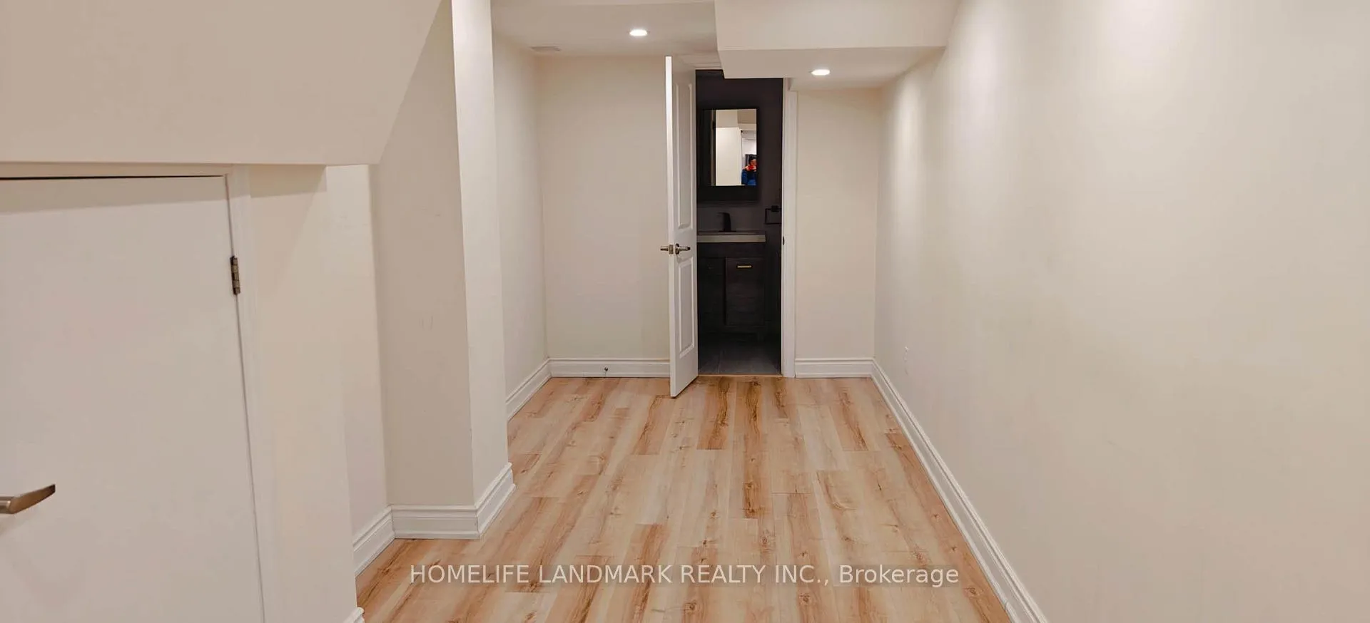 Photo 10 of Unit Bsmt, 13 Erintol Way, Markham, Cedarwood — HOMEH