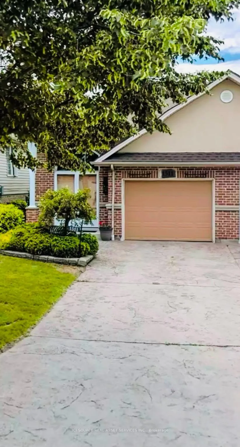Front of 1511 Chateau Avenue