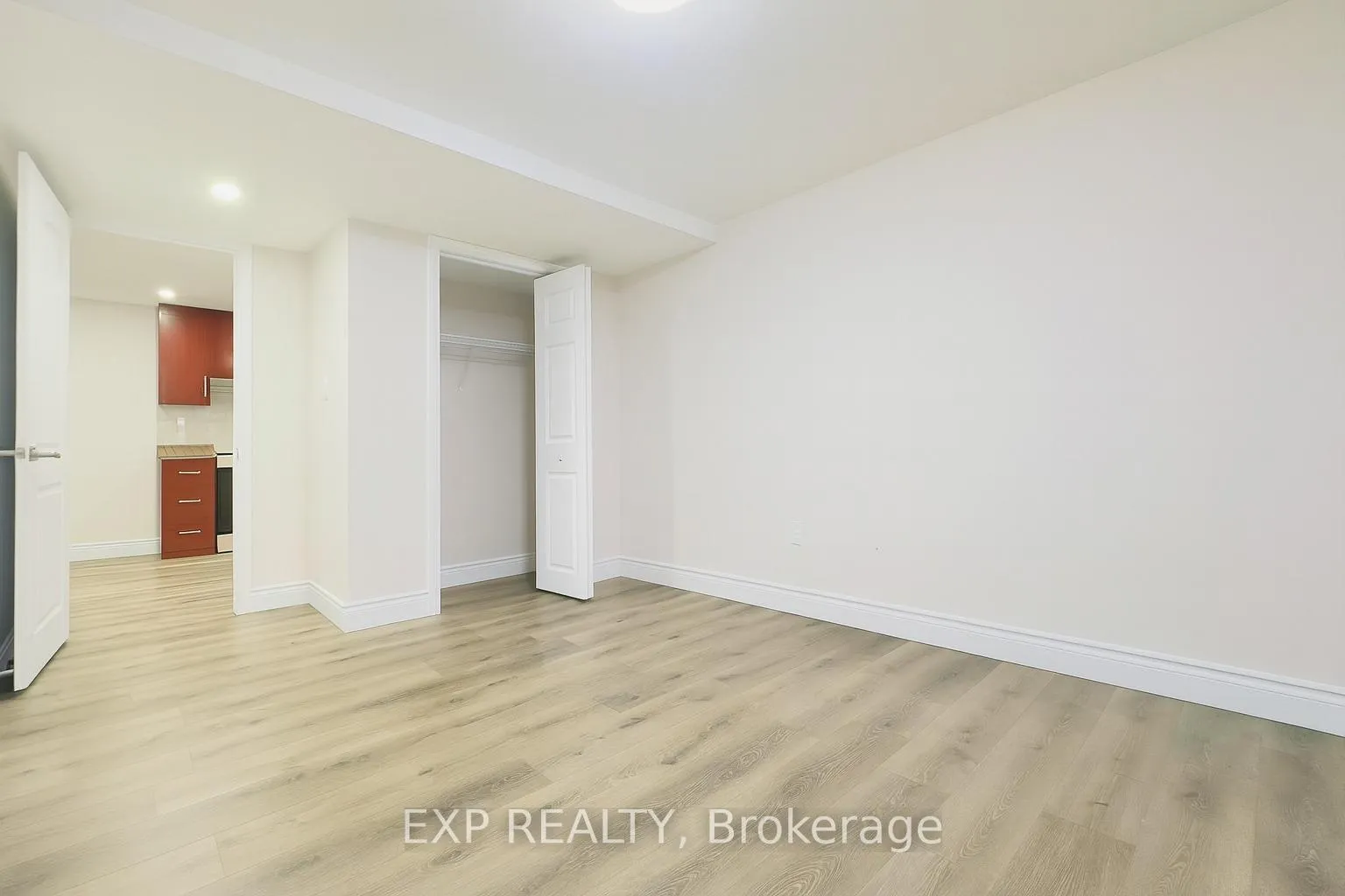 Photo 6 of Unit Lower, 19 Sassafras Street, Kitchener — HOMEH