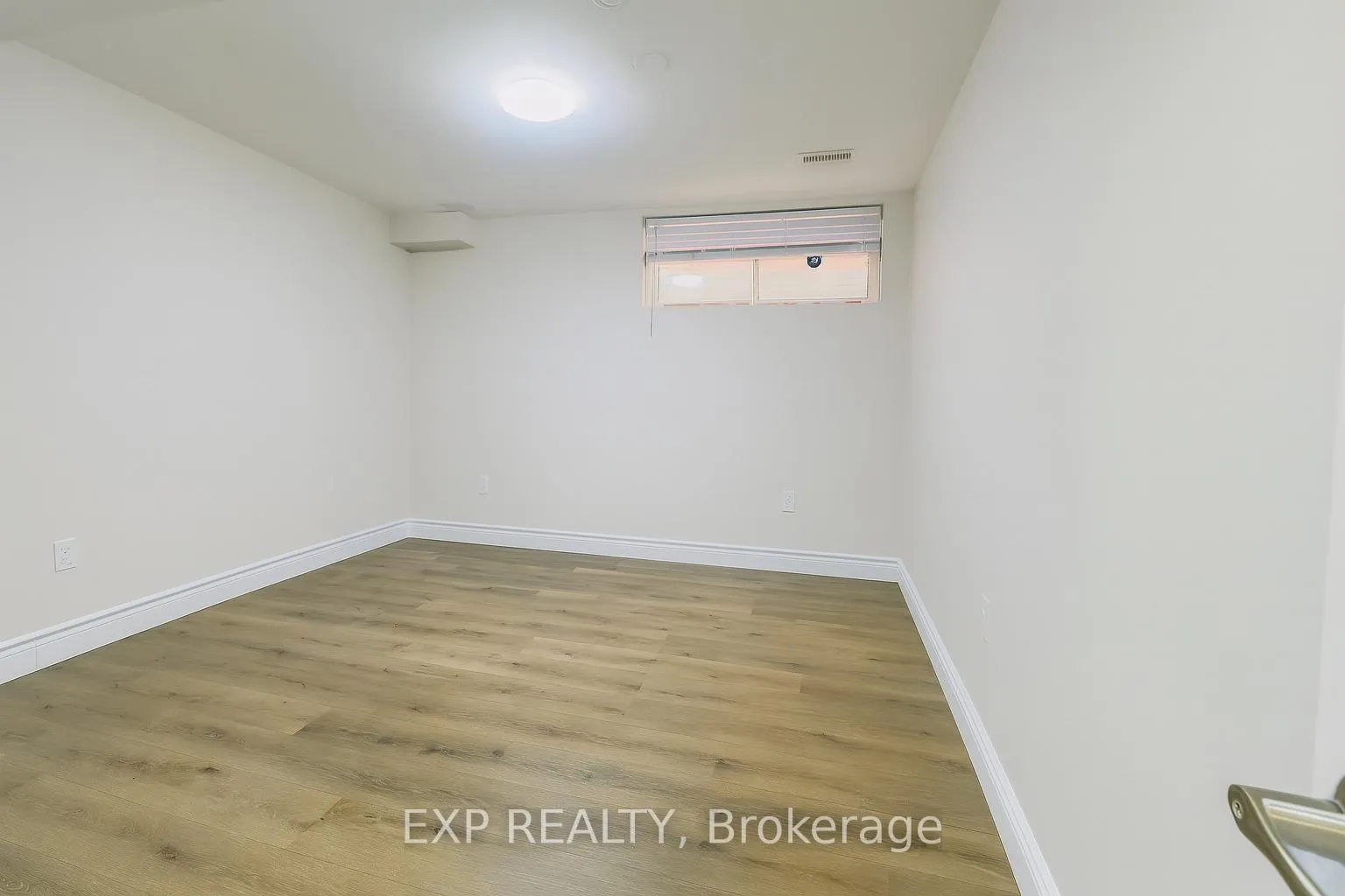 Photo 7 of Unit Lower, 19 Sassafras Street, Kitchener — HOMEH