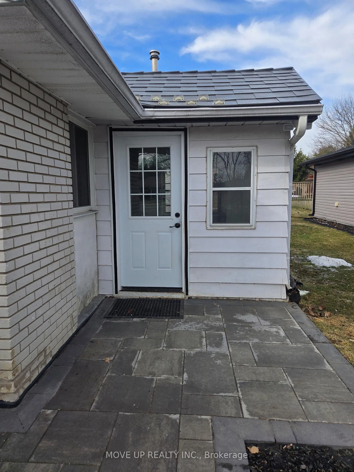 Photo 11 of Unit 2, 248 Warnica Road, Barrie, Painswick North — HOMEH