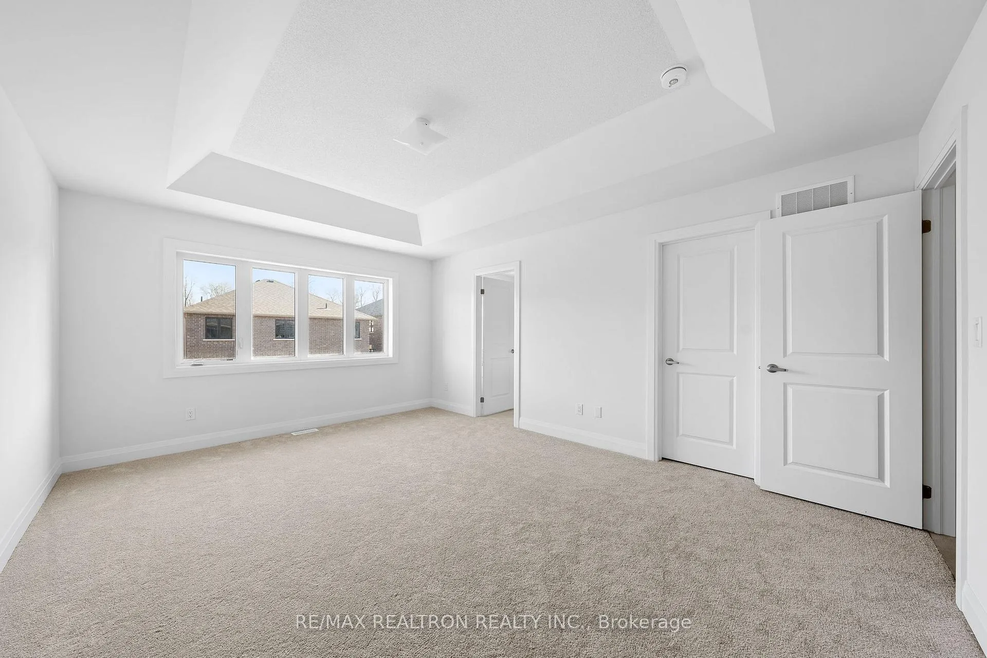 Photo 26 of 1341 Davis Loop, Innisfil, Lefroy — HOMEH