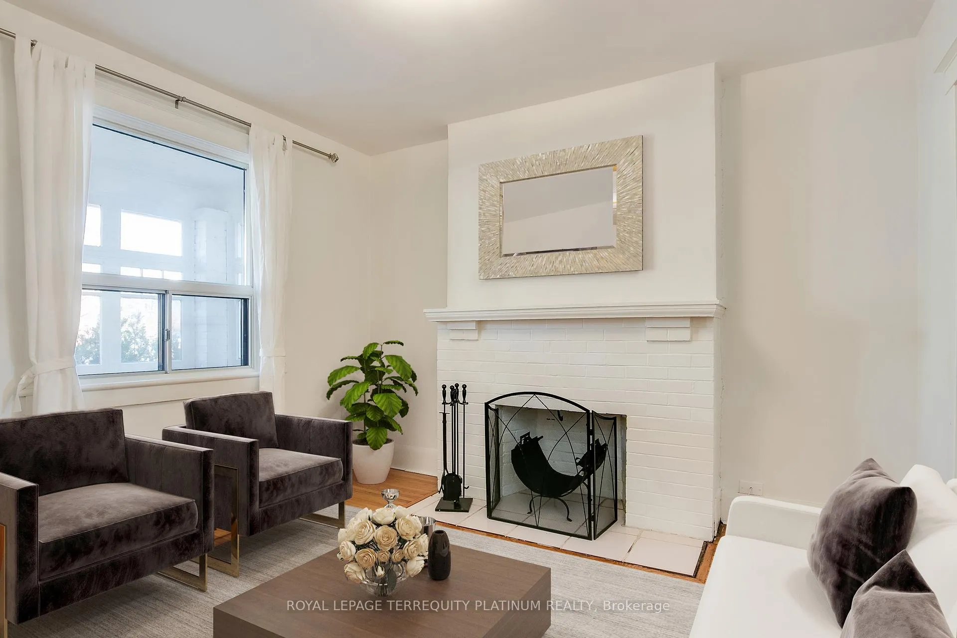 Photo 4 of 55 Woodrow Avenue, Toronto, Woodbine Corridor — HOMEH