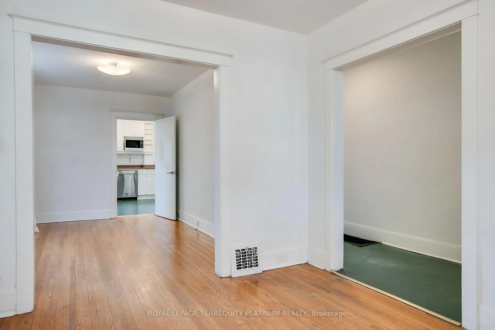 Photo 7 of 55 Woodrow Avenue, Toronto, Woodbine Corridor — HOMEH