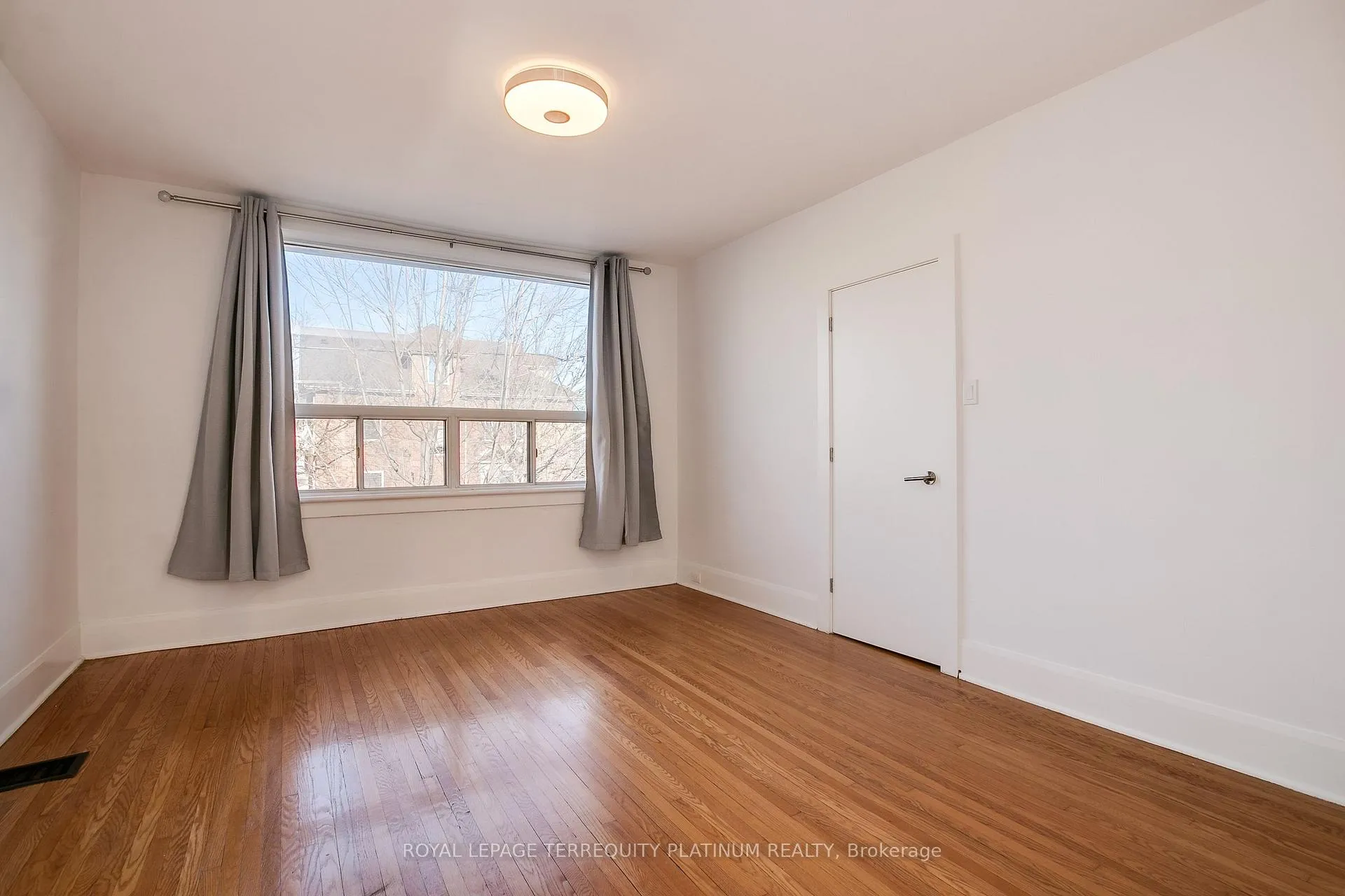 Photo 13 of 55 Woodrow Avenue, Toronto, Woodbine Corridor — HOMEH