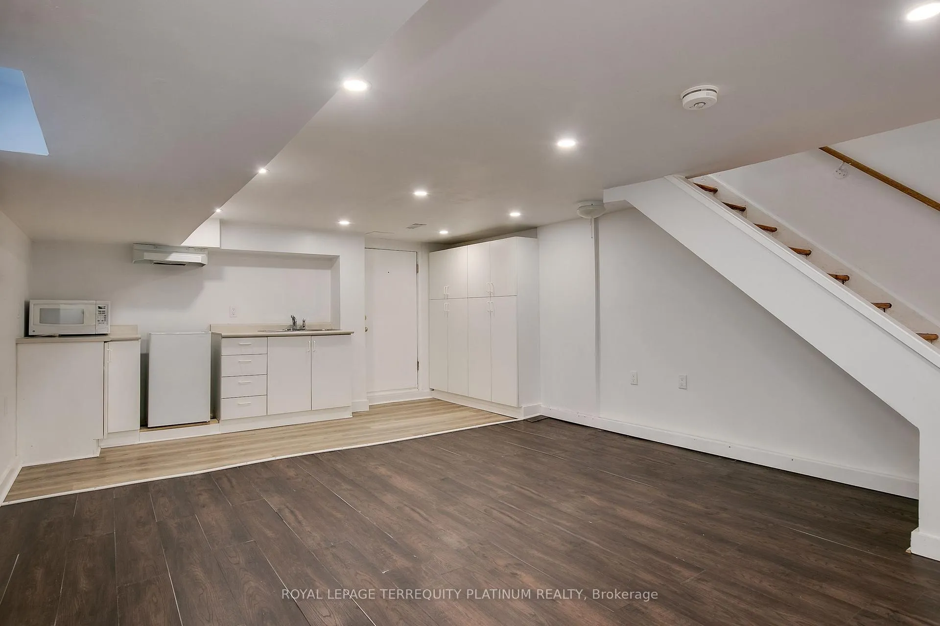 Photo 19 of 55 Woodrow Avenue, Toronto, Woodbine Corridor — HOMEH