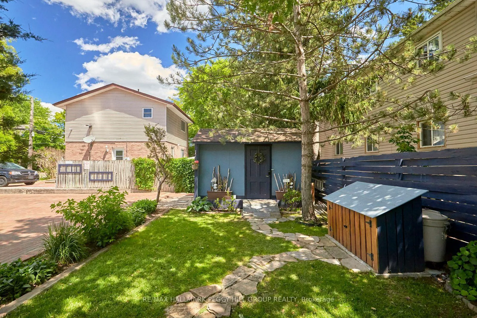 Photo 10 of Unit D, 77 Victoria Street, Barrie, Sanford — HOMEH