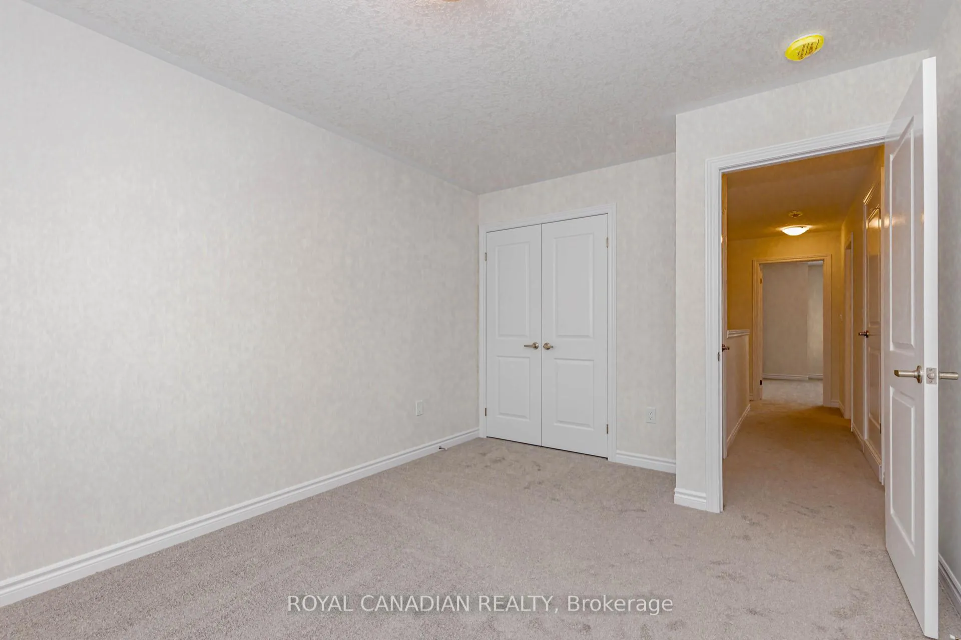 Photo 37 of 355 Benninger Drive, Kitchener — HOMEH