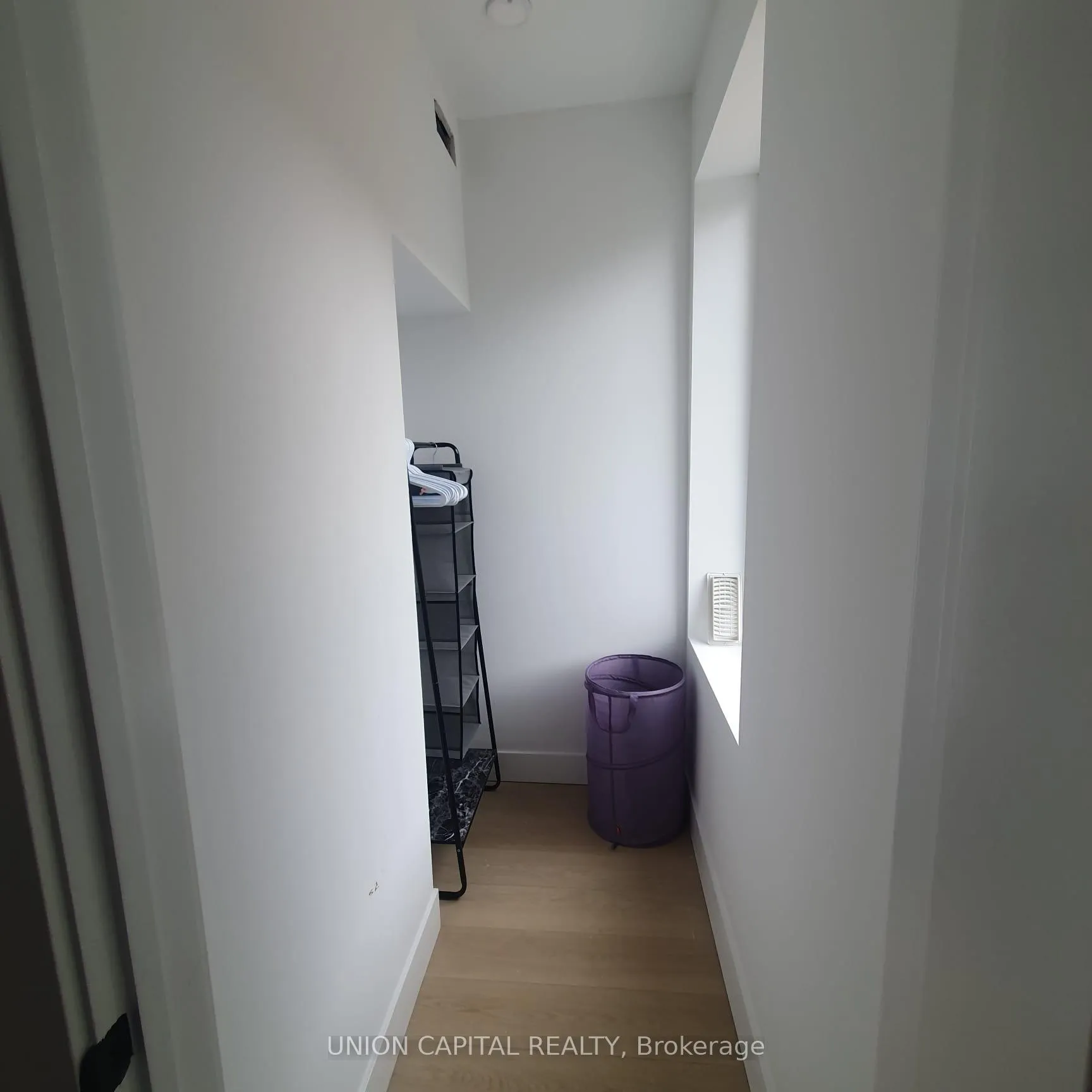 Photo 10 of Unit 3, 45 Norwood Terrace, Toronto, East End-Danforth — HOMEH