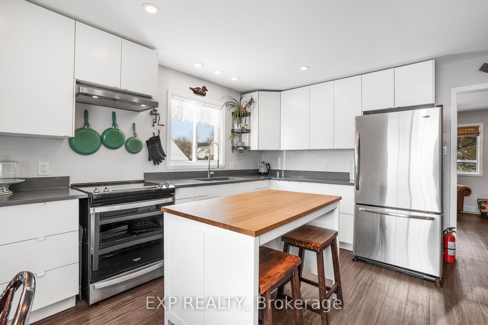 Photo 9 of 38 Elizabeth Street, Champlain, Vankleek Hill — HOMEH