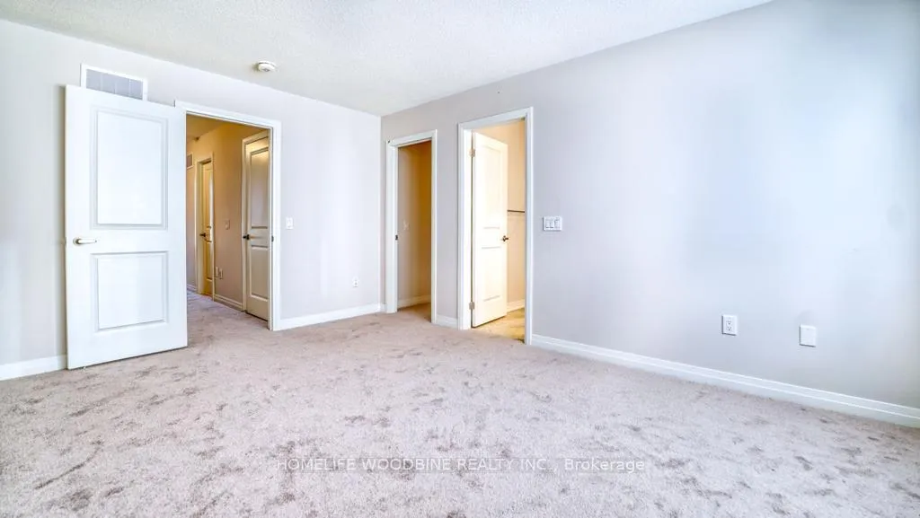 Photo 13 of 42 Freedom Crescent, Hamilton, Mount Hope — HOMEH