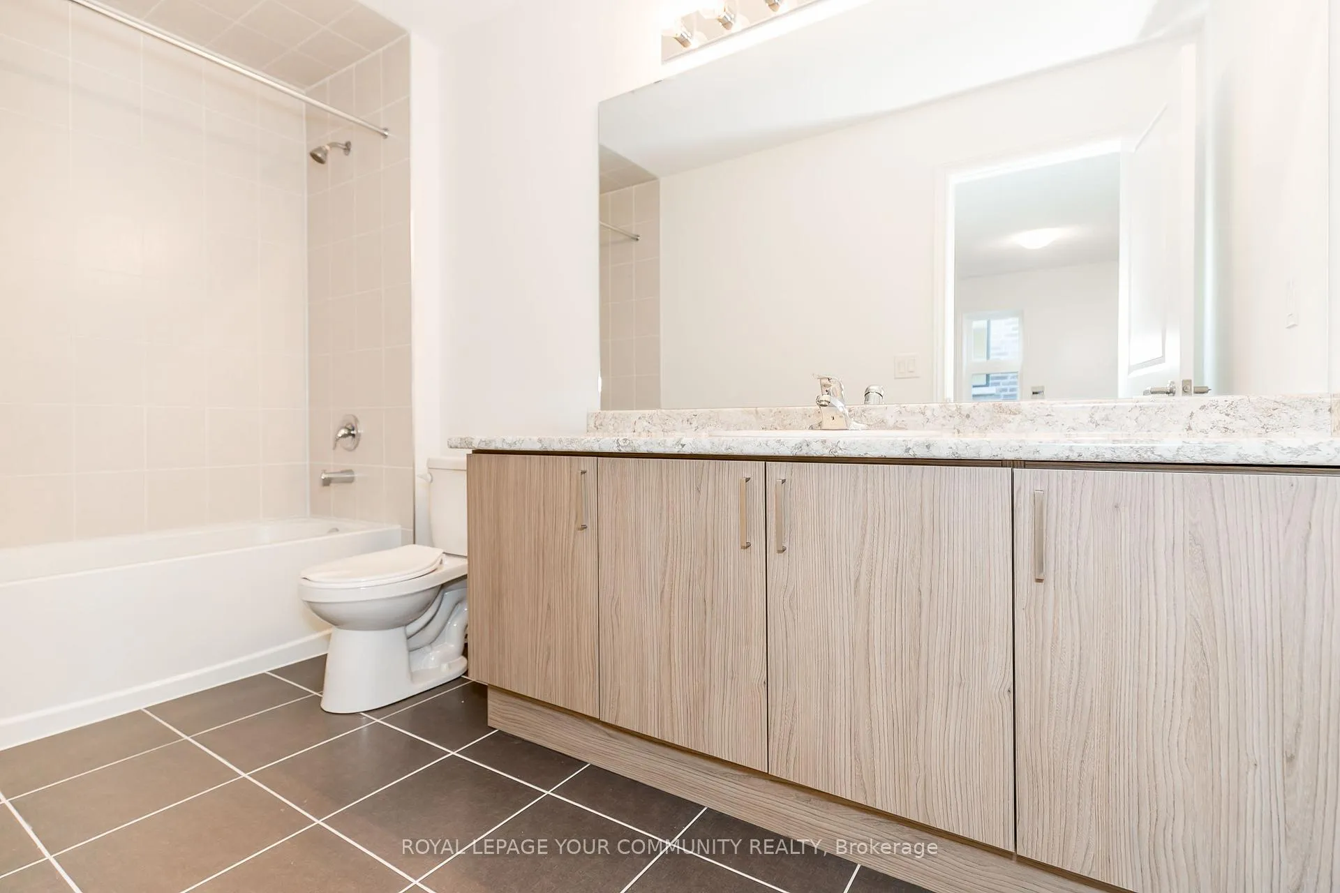 Photo 19 of 23 Daffodil Road, Springwater, Midhurst — HOMEH