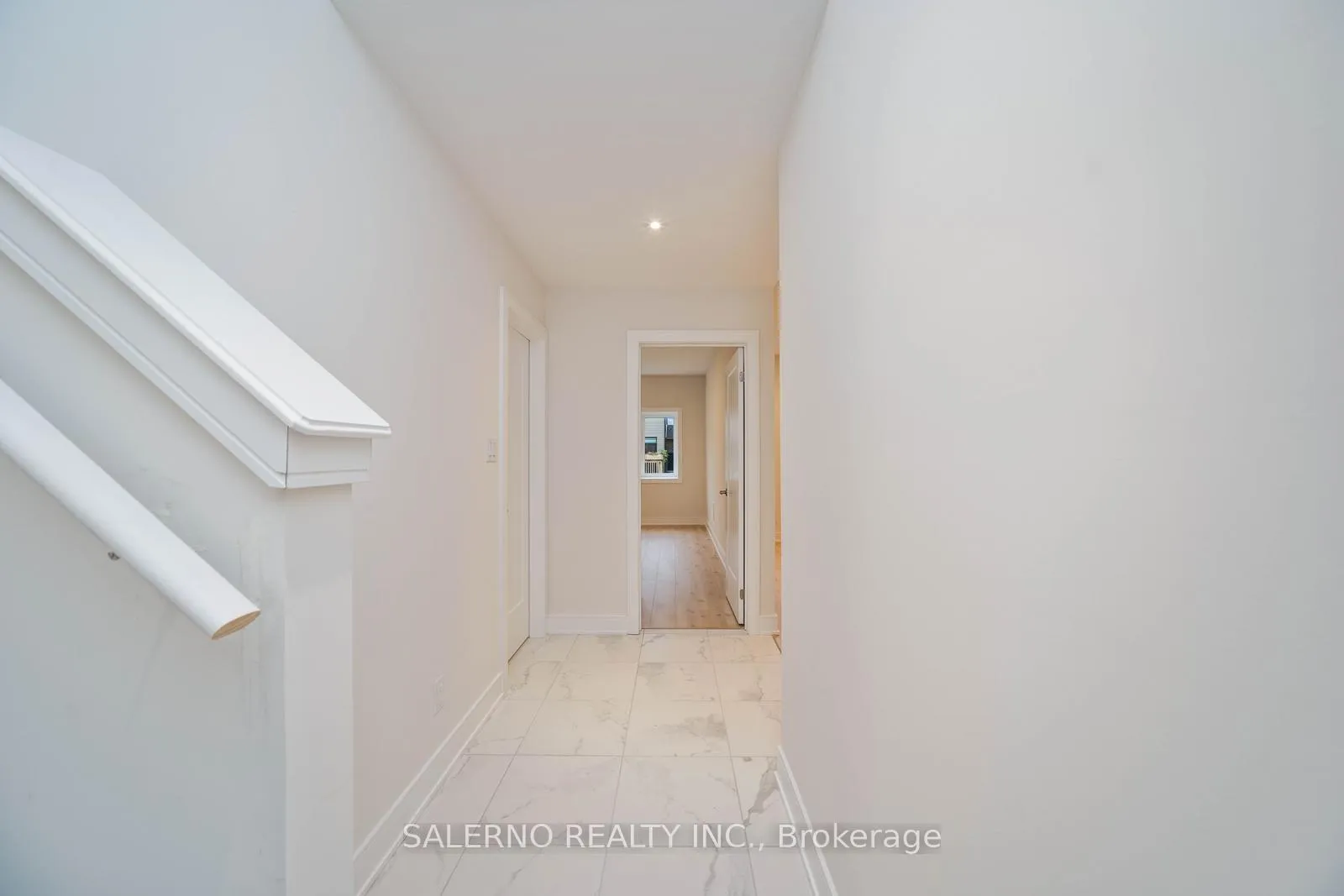 Photo 10 of Unit Lower, 100 Berkely Street, Wasaga Beach — HOMEH