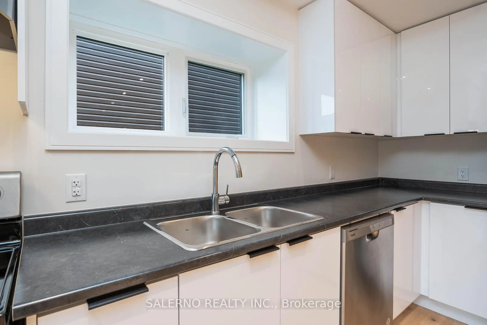 Photo 16 of Unit Lower, 100 Berkely Street, Wasaga Beach — HOMEH