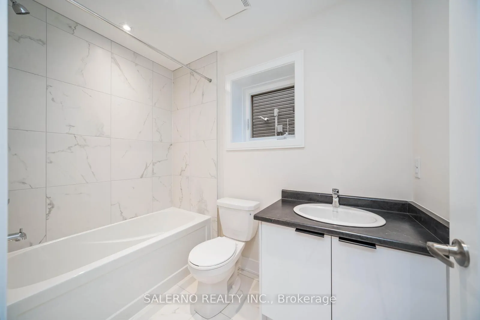 Photo 22 of Unit Lower, 100 Berkely Street, Wasaga Beach — HOMEH