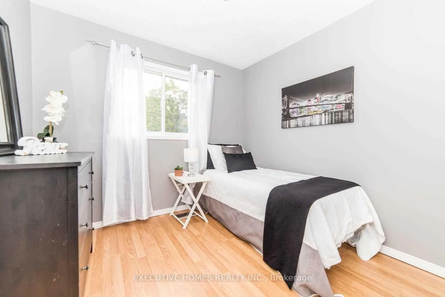 Photo 11 of 37 Anchorage Avenue, Whitby, Port Whitby — HOMEH