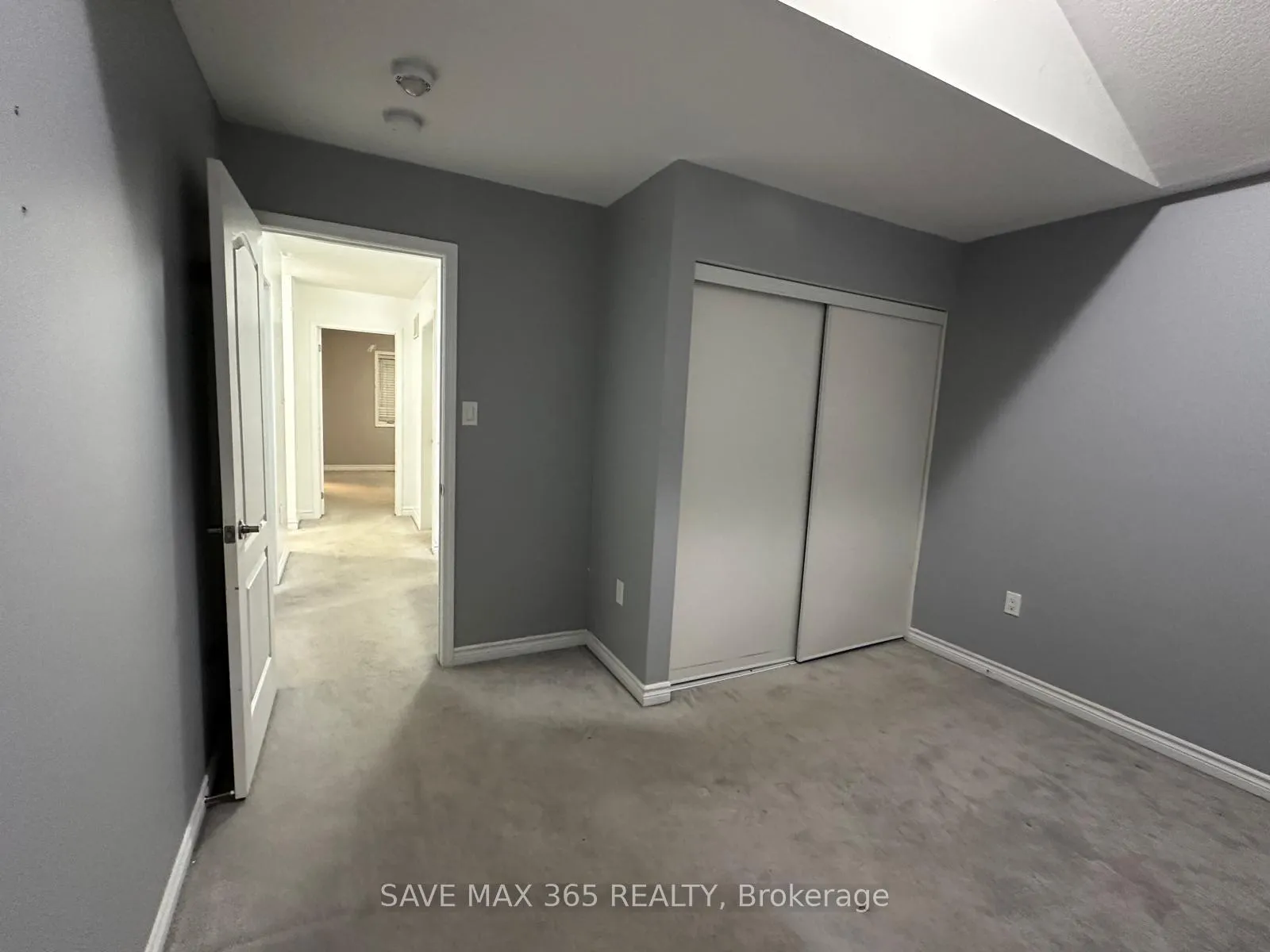 Photo 26 of 270 Grovehill Crescent, Kitchener — HOMEH