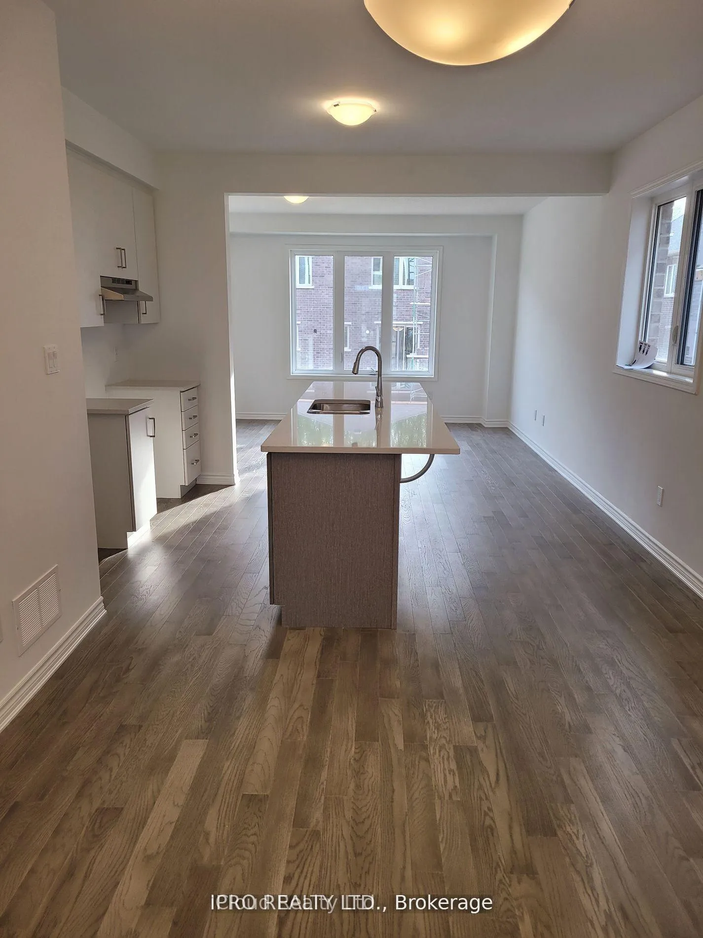 Photo 9 of 22 Milt Schmidt Street W, Kitchener — HOMEH