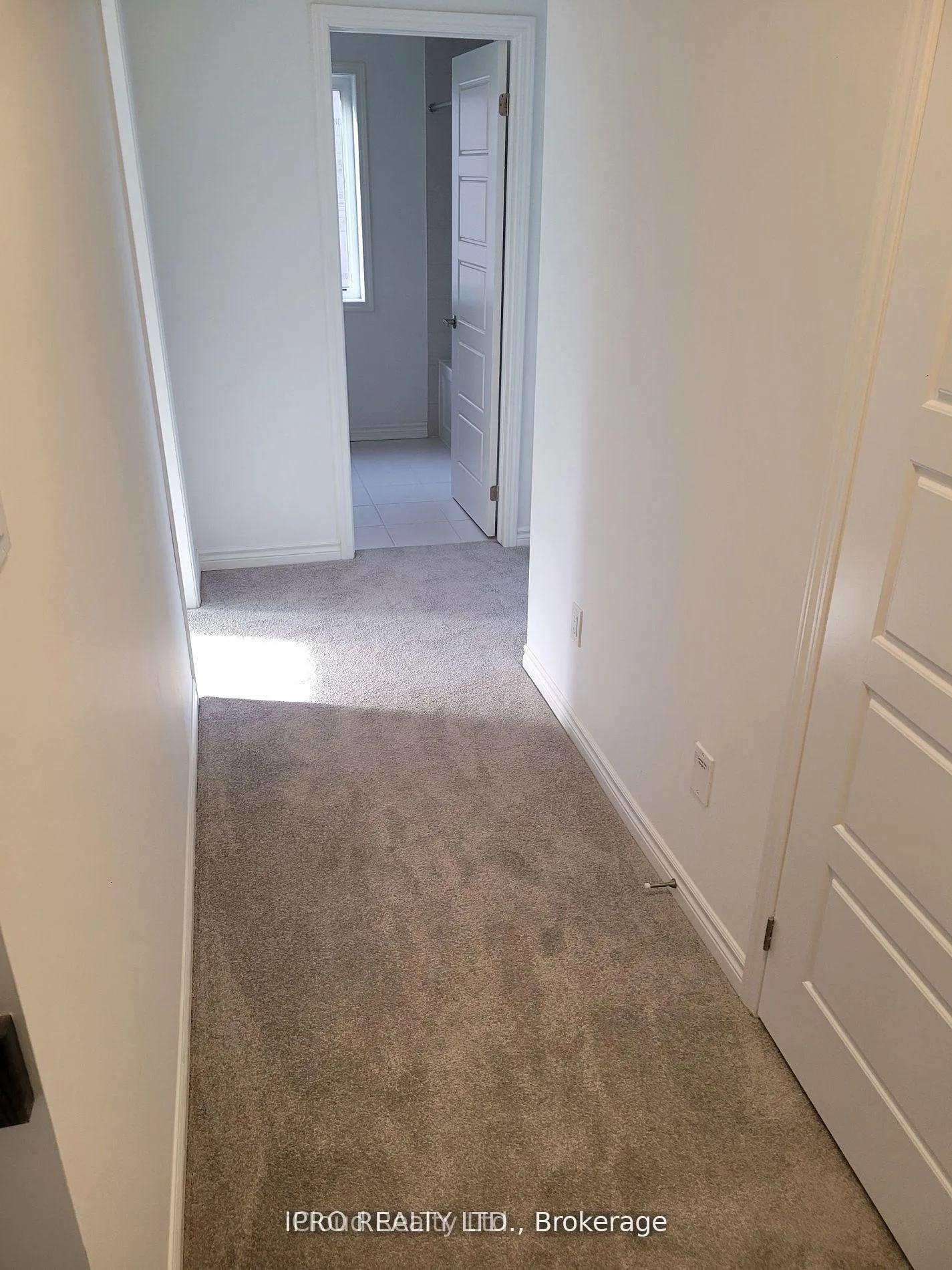 Photo 28 of 22 Milt Schmidt Street W, Kitchener — HOMEH