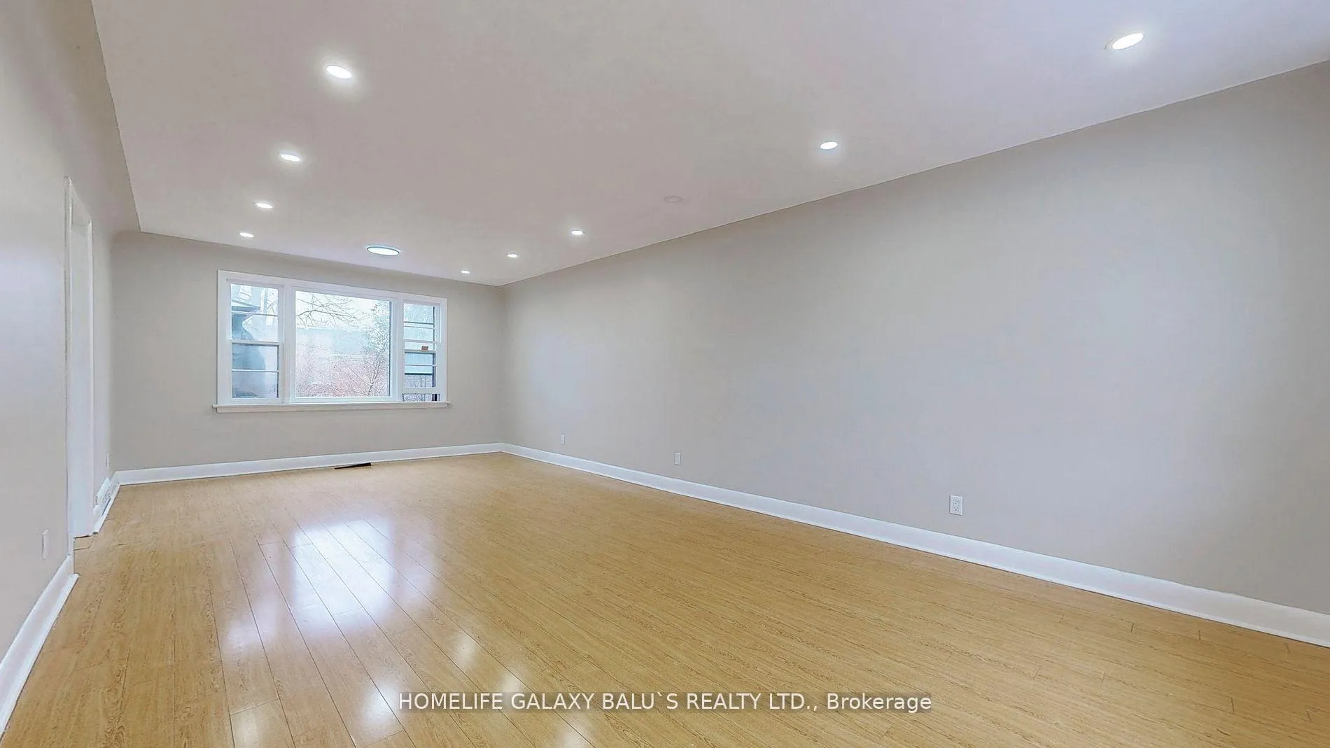 Photo 3 of 273 Dumfries Avenue, Kitchener — HOMEH
